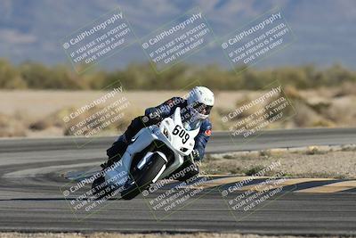 media/Dec-06-2025-CVMA (Sat) [[4a896cc04c]]/Race 8- Formula 40 MW and LW/